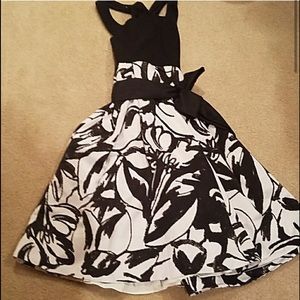 WHBM White House Black Market Dress